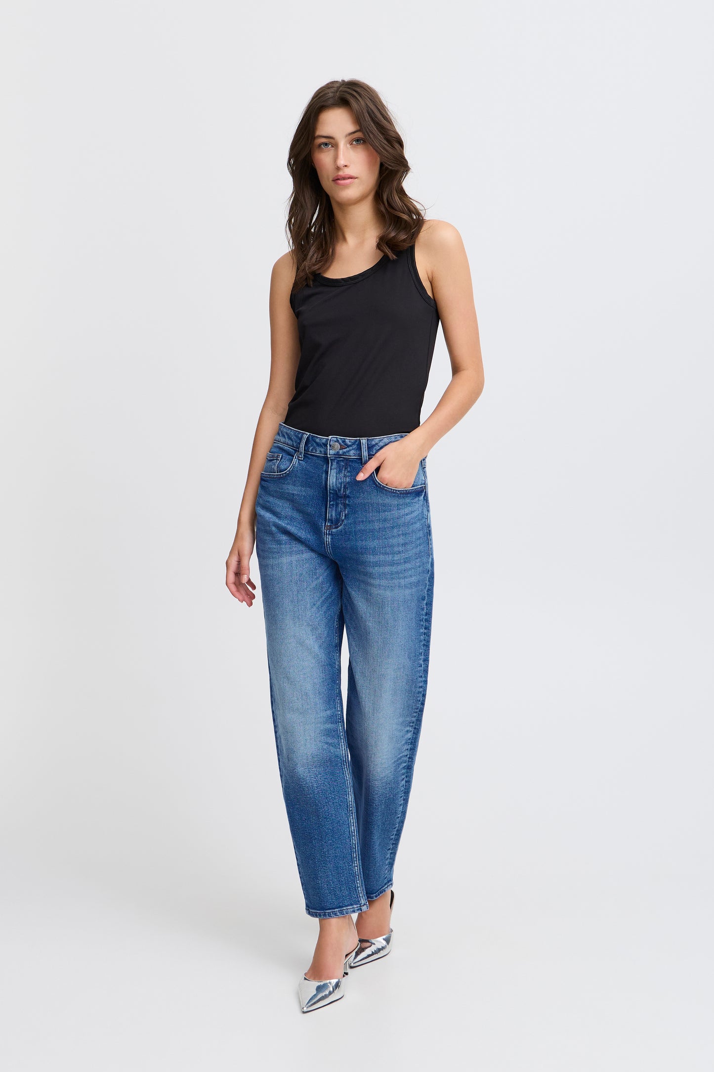 B-Young Loetta Mom Jeans