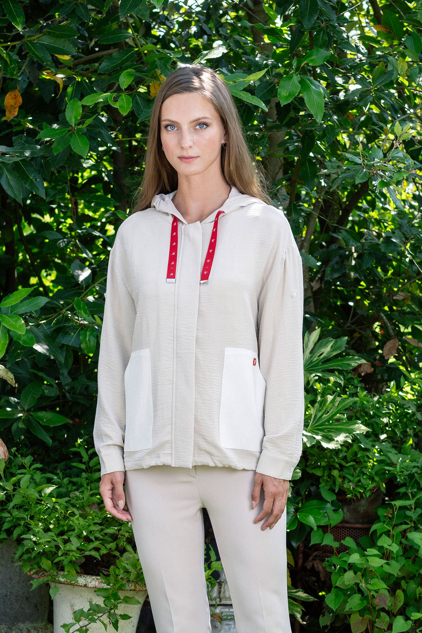 Hongo Jacket with Red Details