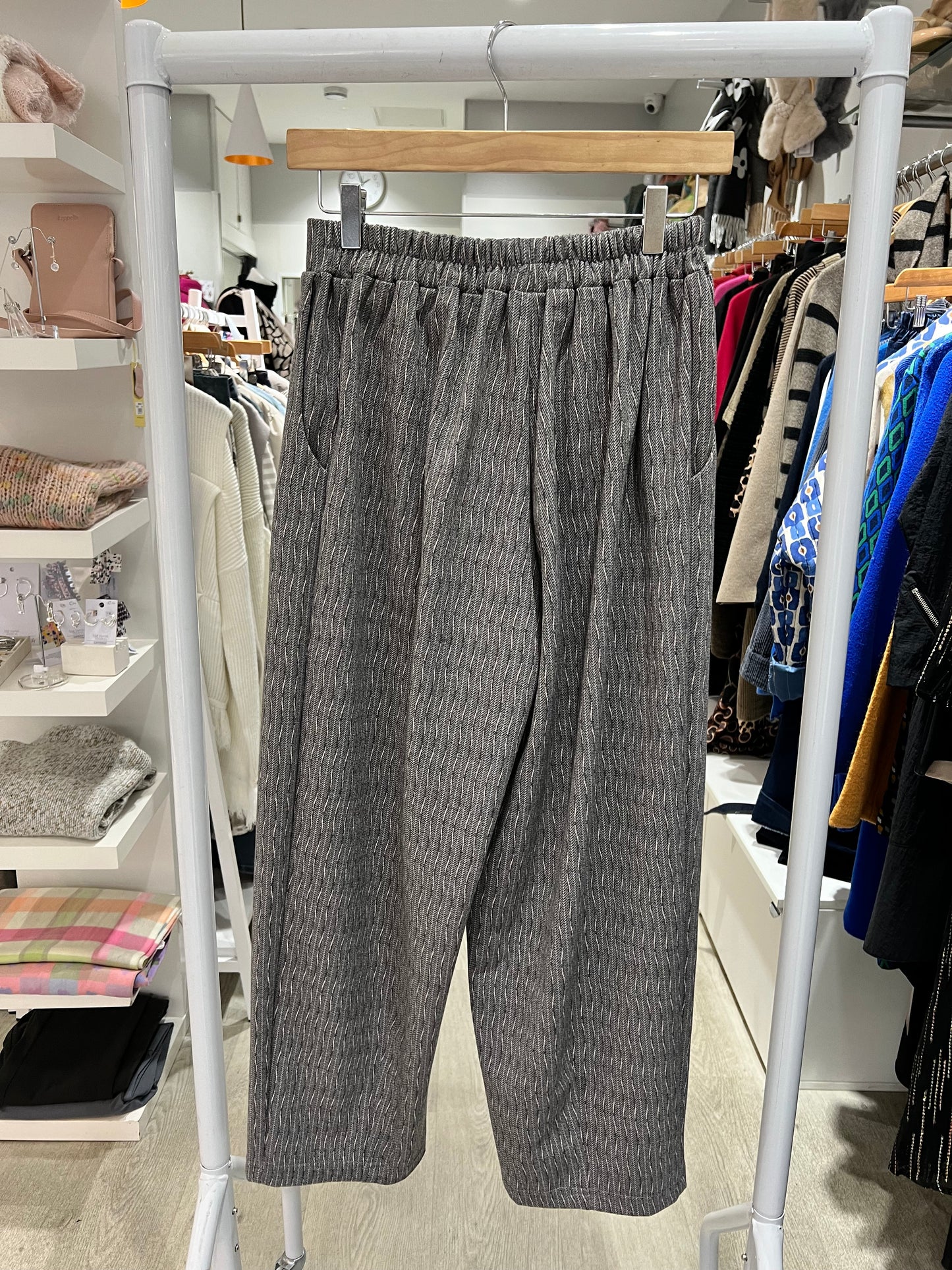 Thanny Grey/Pink Pattern Trousers
