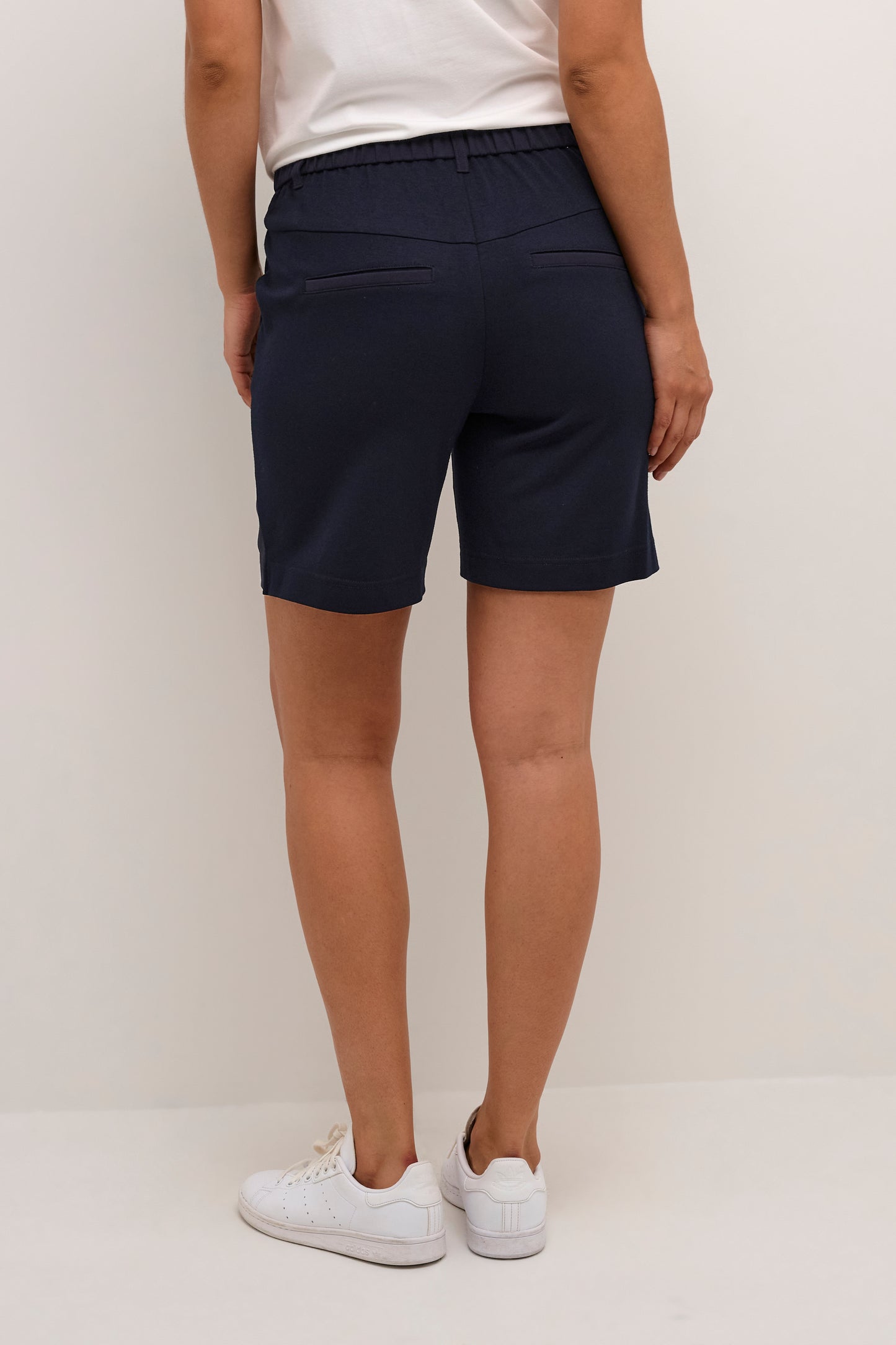 Culture Vicky Black Shorts