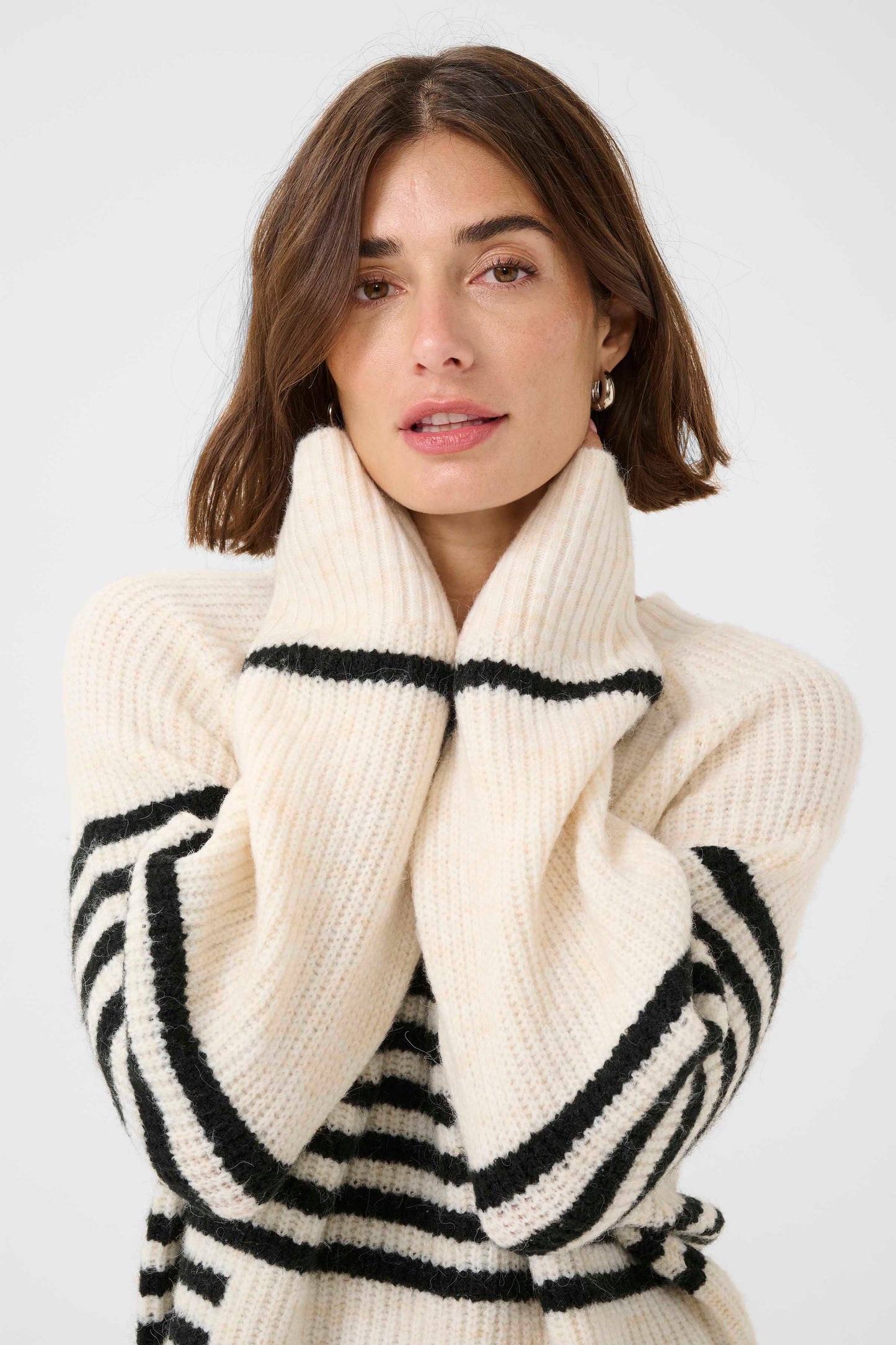 Culture Nicky Kimmy Stripe Pullover