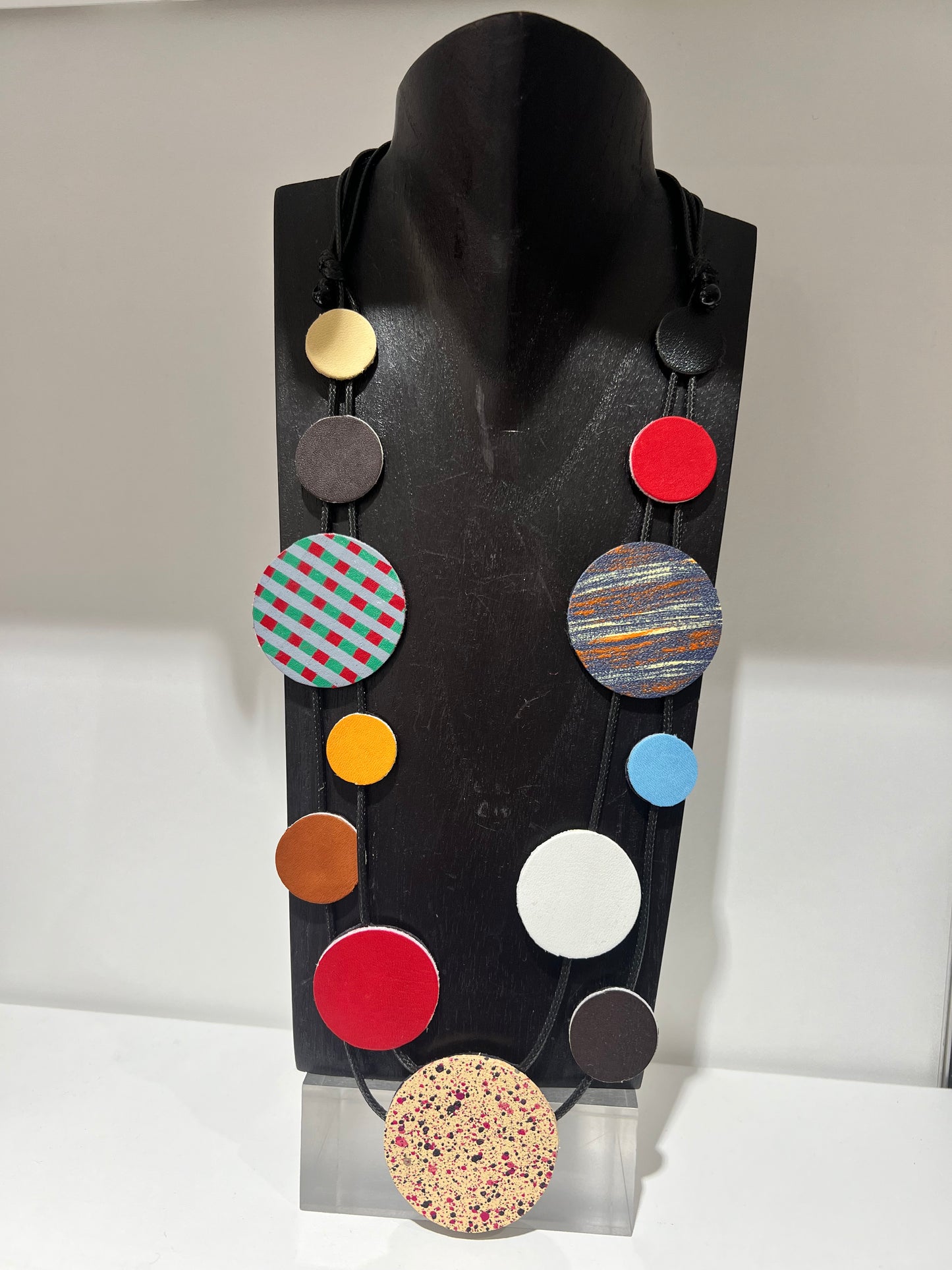 Nouvelle Disc Necklace