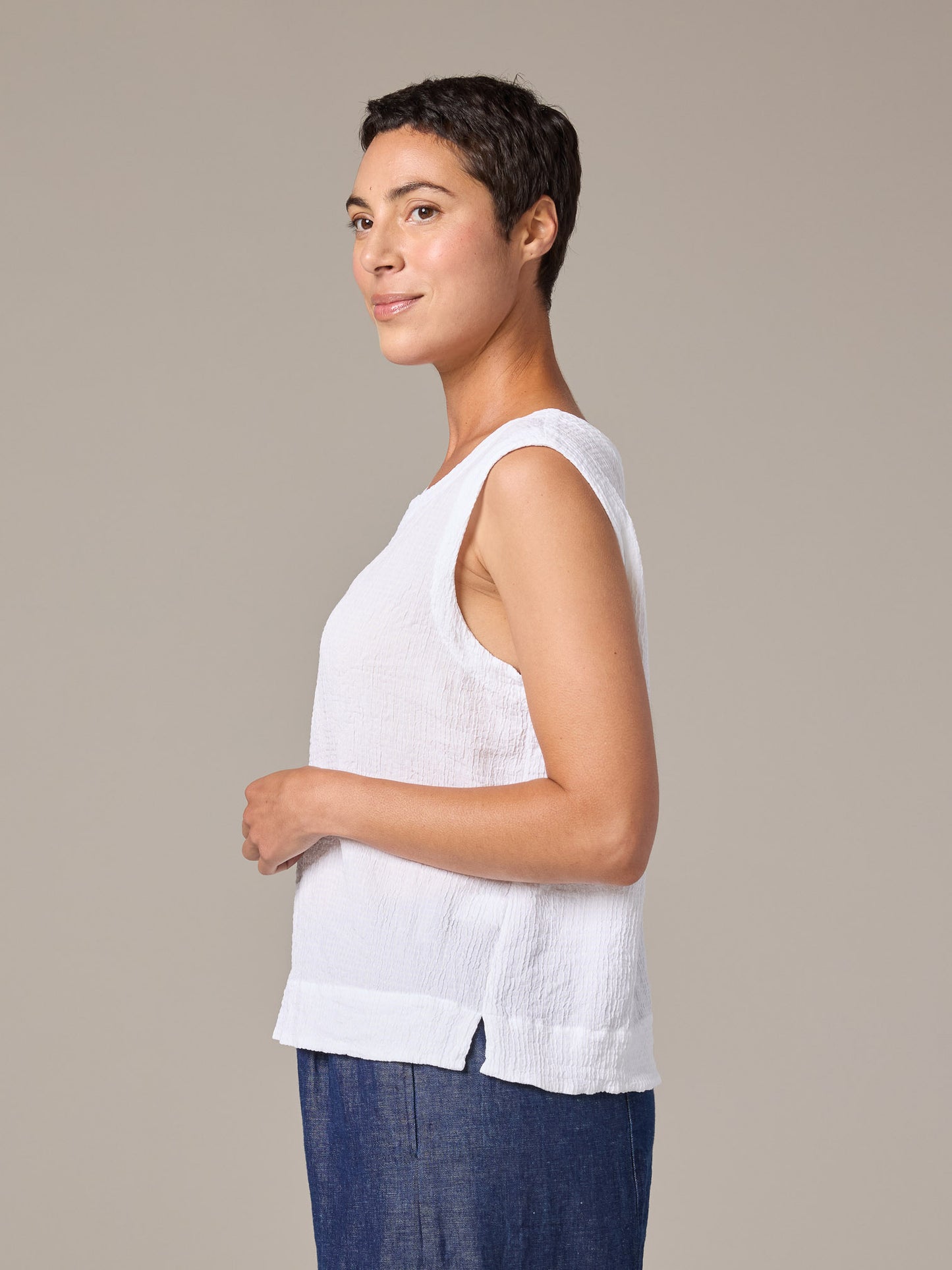 Cut Loose Crinkle Shell Top