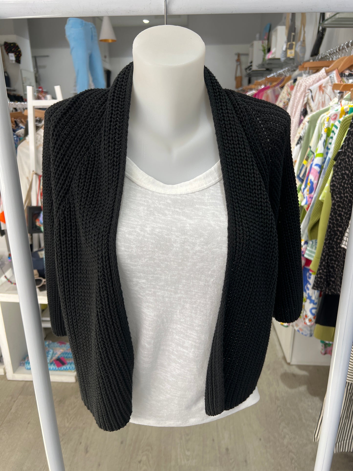 Blueberry Italia Short Knit Cardigan