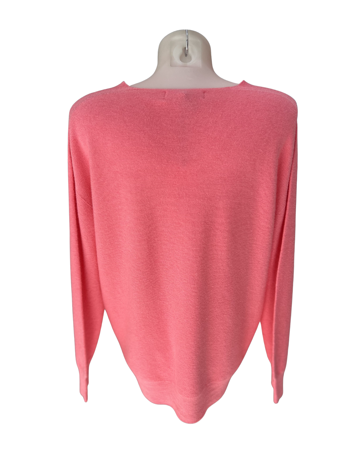Amazing Woman Cecilia V-Neck Jumper