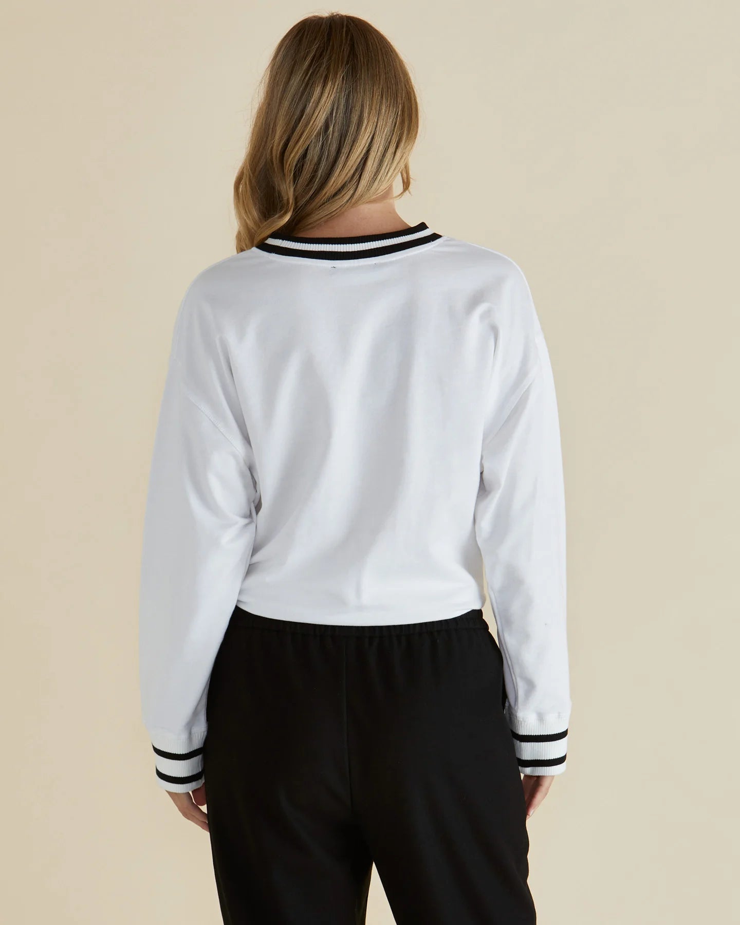 Betty Basics Marais White Sweatshirt