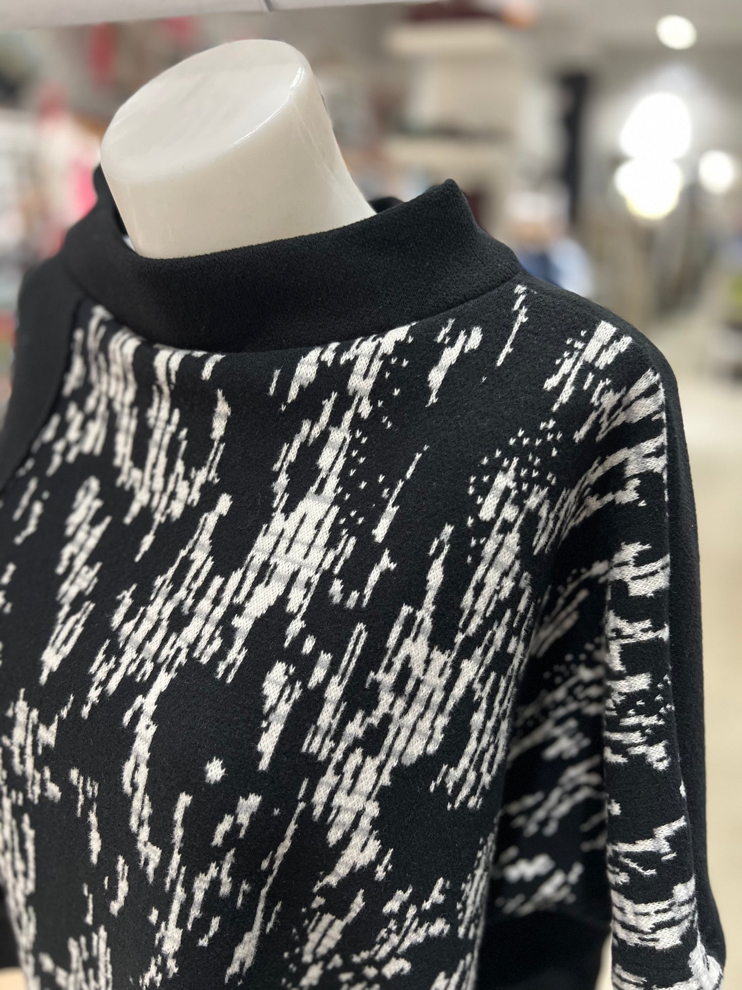 Mama B Magia Jumper