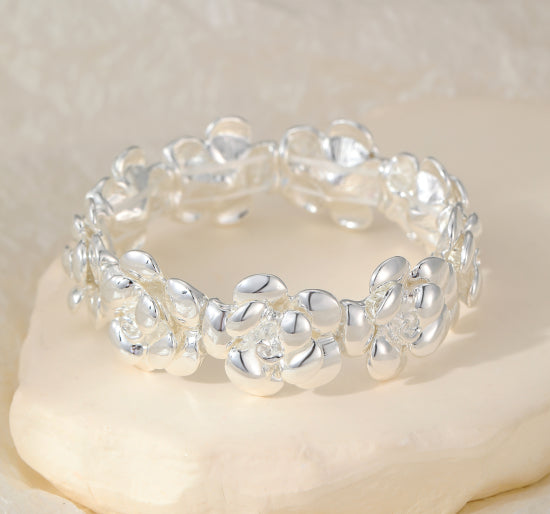 Gracee Jewellery Stretchy Floral Bracelet