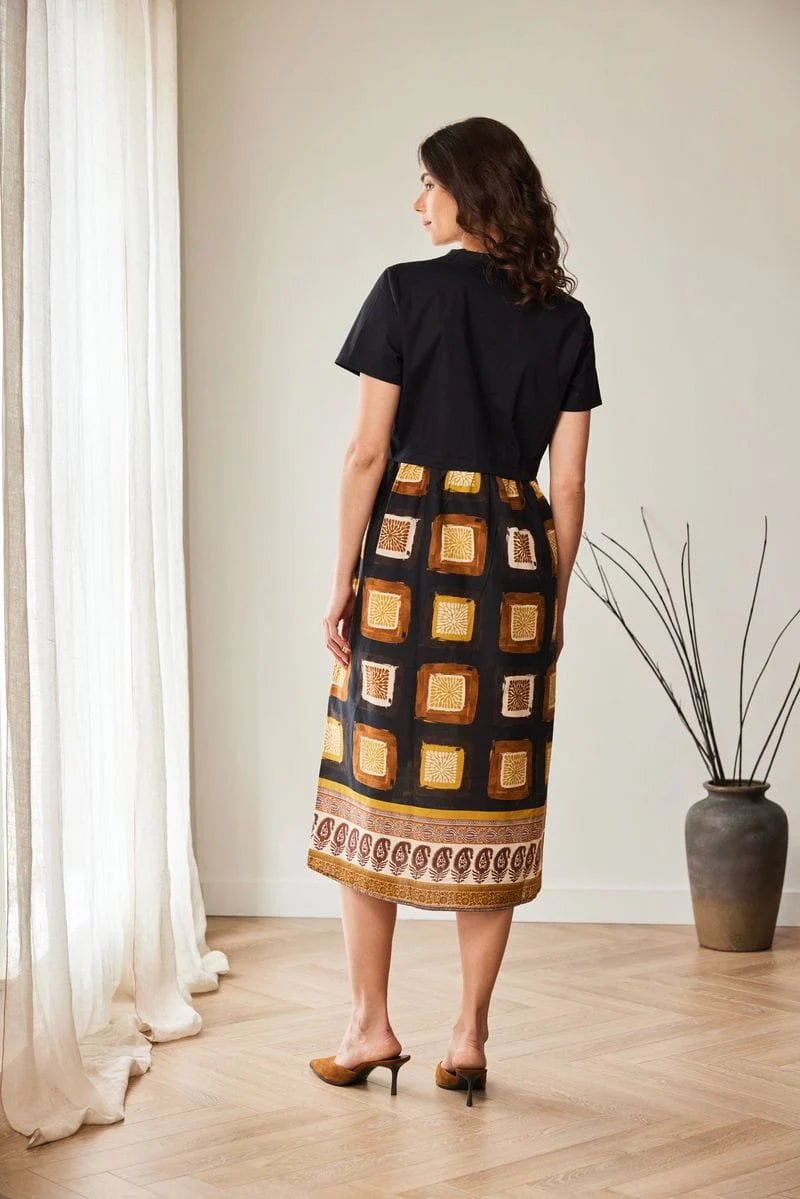 Peruzzi Contrast Tile Print Dress