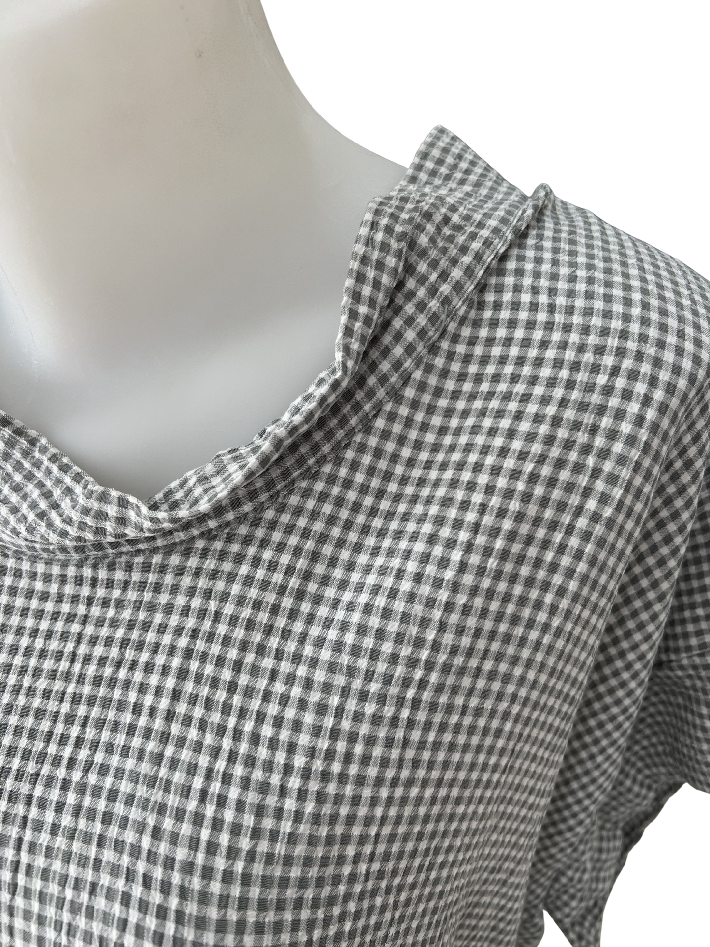 Cut Loose Crinkle Check Cowl Top