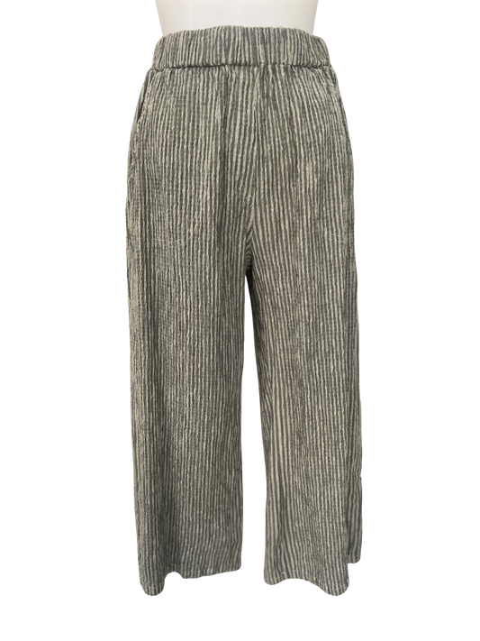 Cut Loose Stripe Crop Trousers