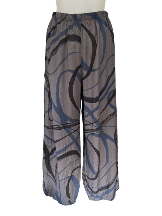 Cut Loose Print Cropped Trousers