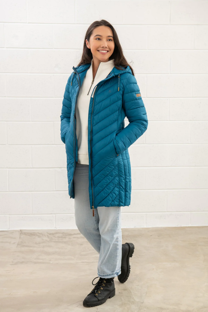 Lighthouse Laurel Coat