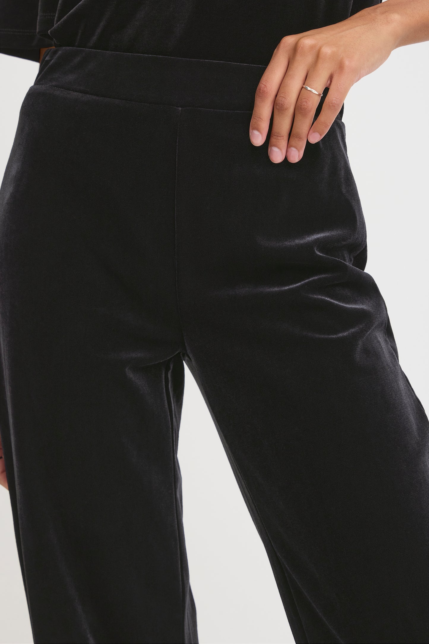 B-Young Perlina Black Velvet Trousers