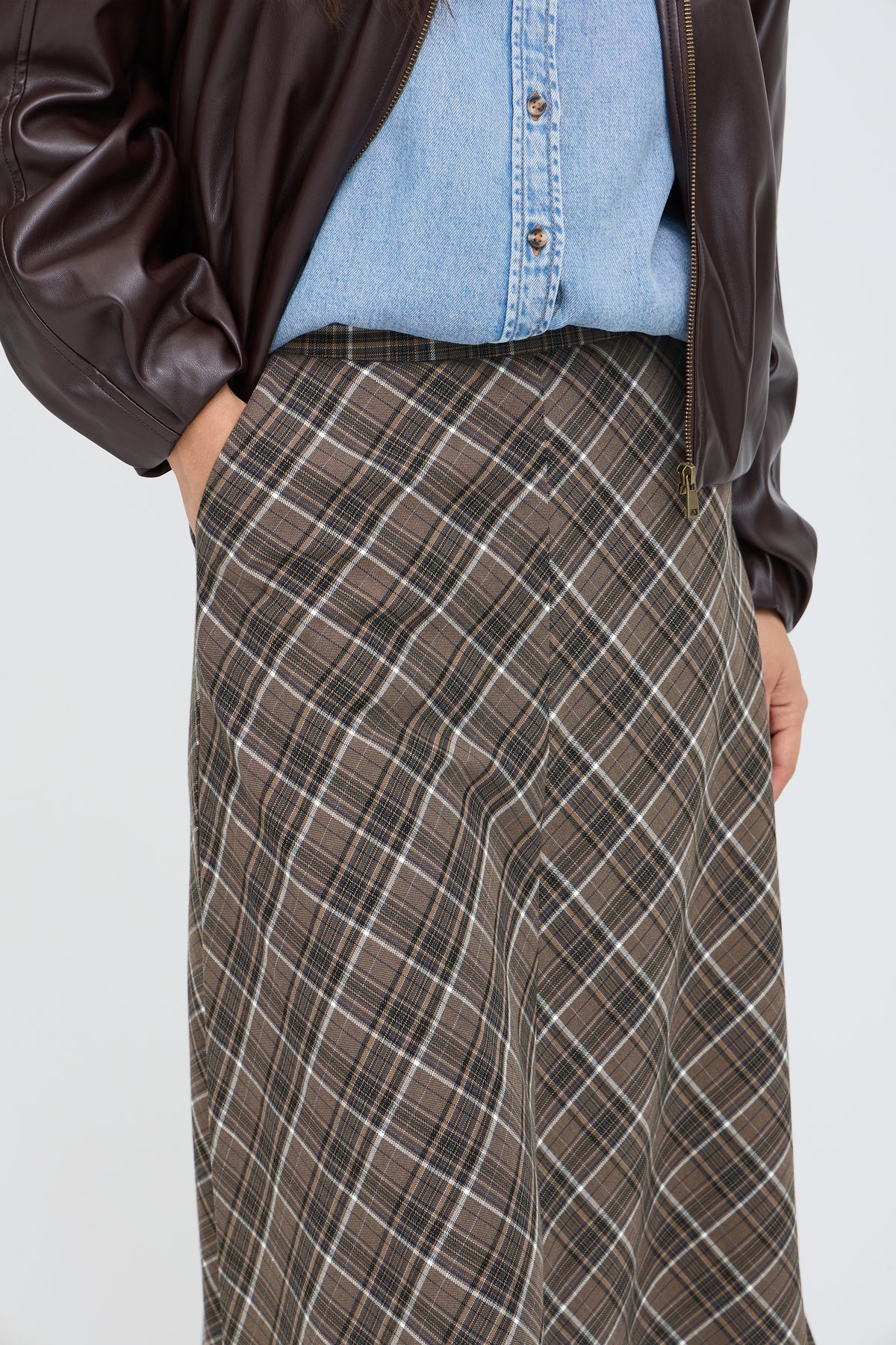 B.Young Estolo Skirt