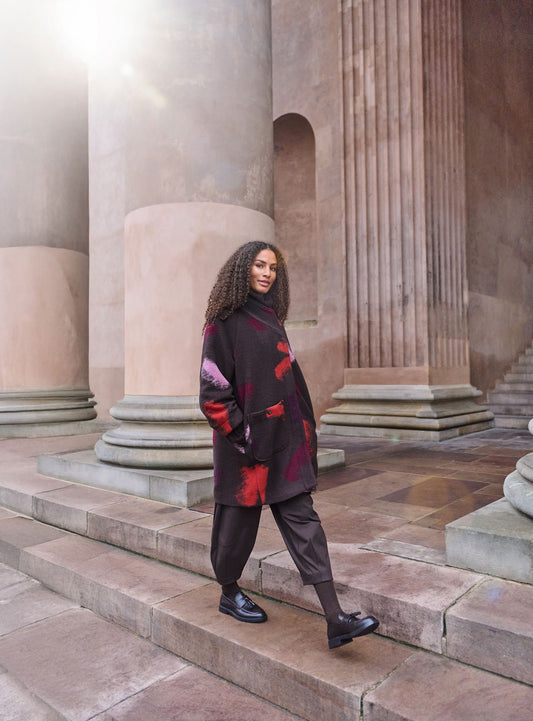 Noen Abstract Coat