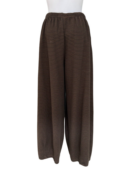 Cut Loose Cropped Trousers with Darts