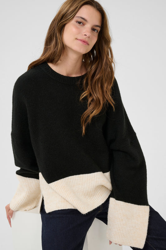 Culture Nicky Kimmy Pullover