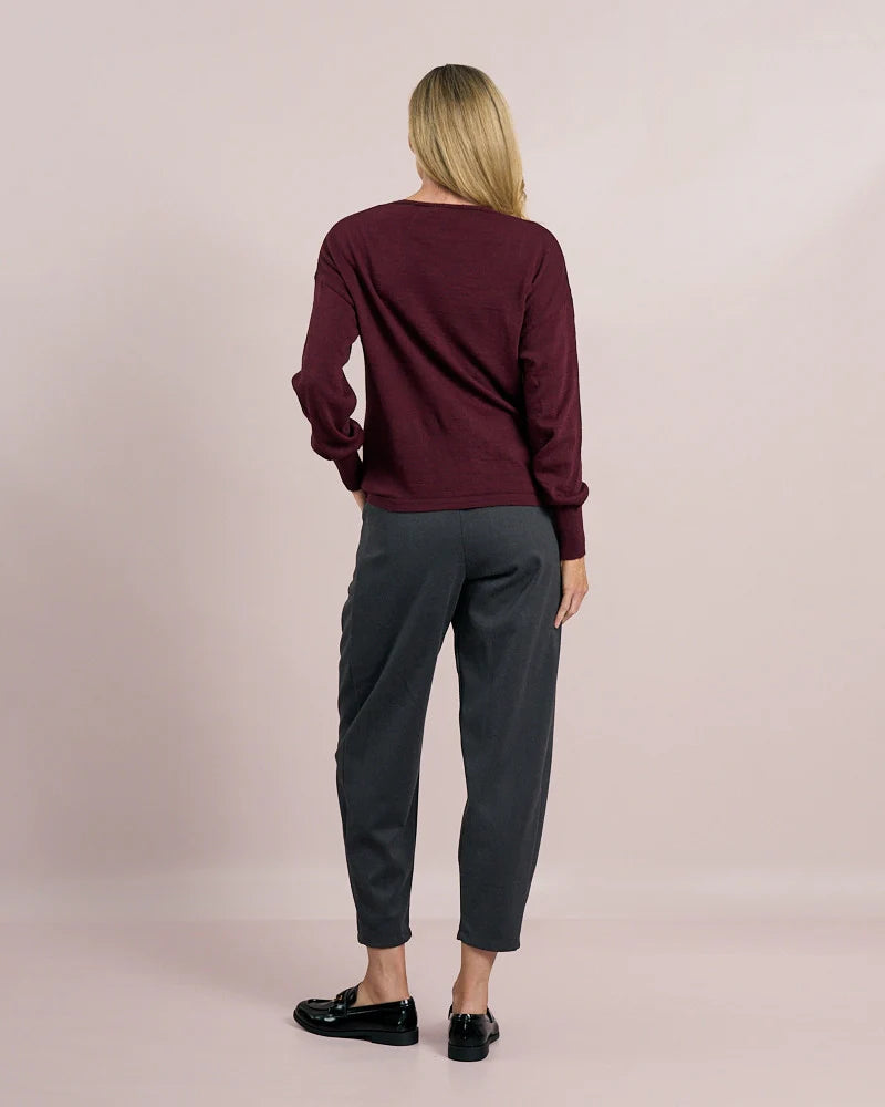 Deck by Decollage O/S Bordeaux Mock Two-Piece Knit Top