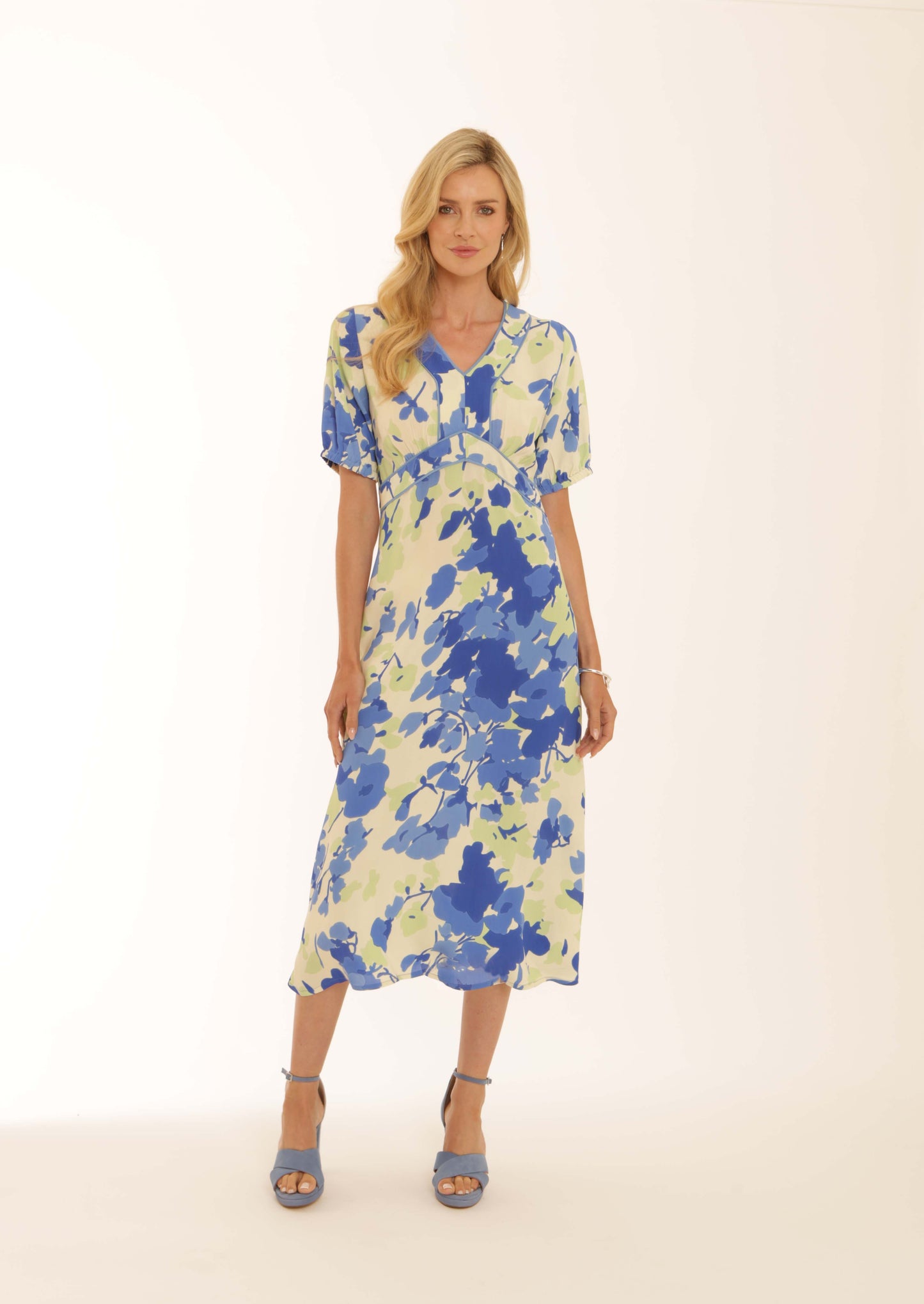 Pomodoro Trailing Flower Tea Dress