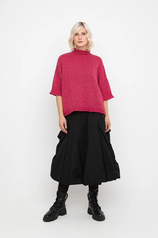 OZAI N KU Fraise Knit Top