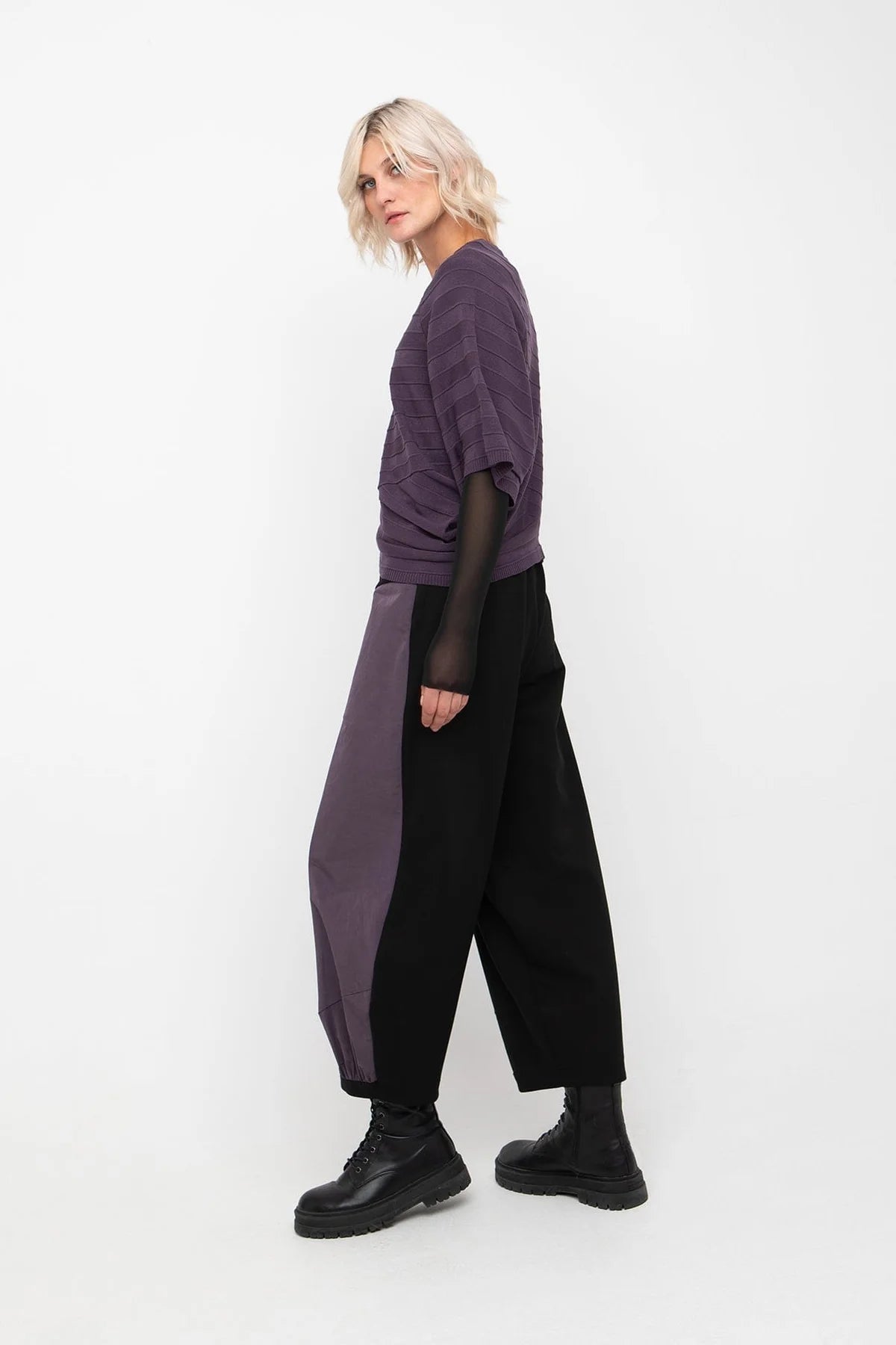 OZAI N KU Block Grape Patch Trousers