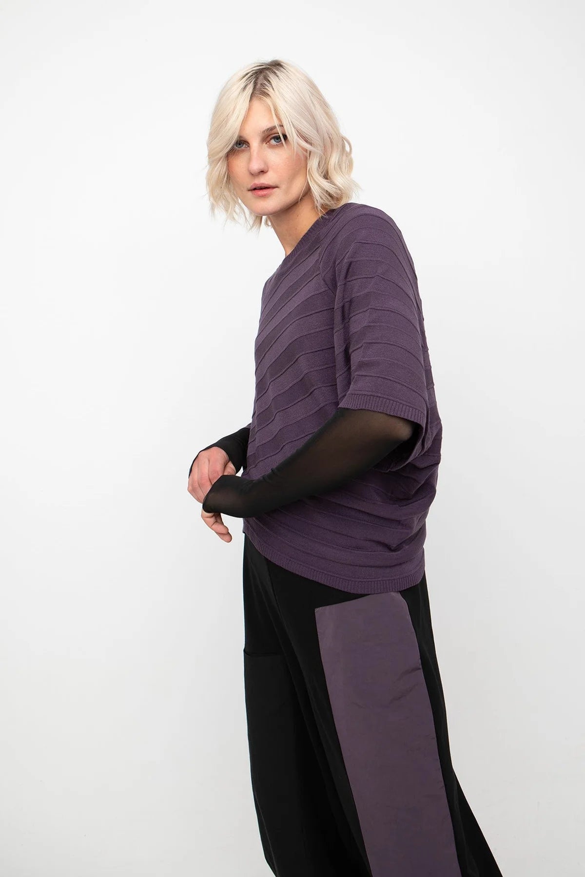 OZAI N KU Block Grape Patch Trousers