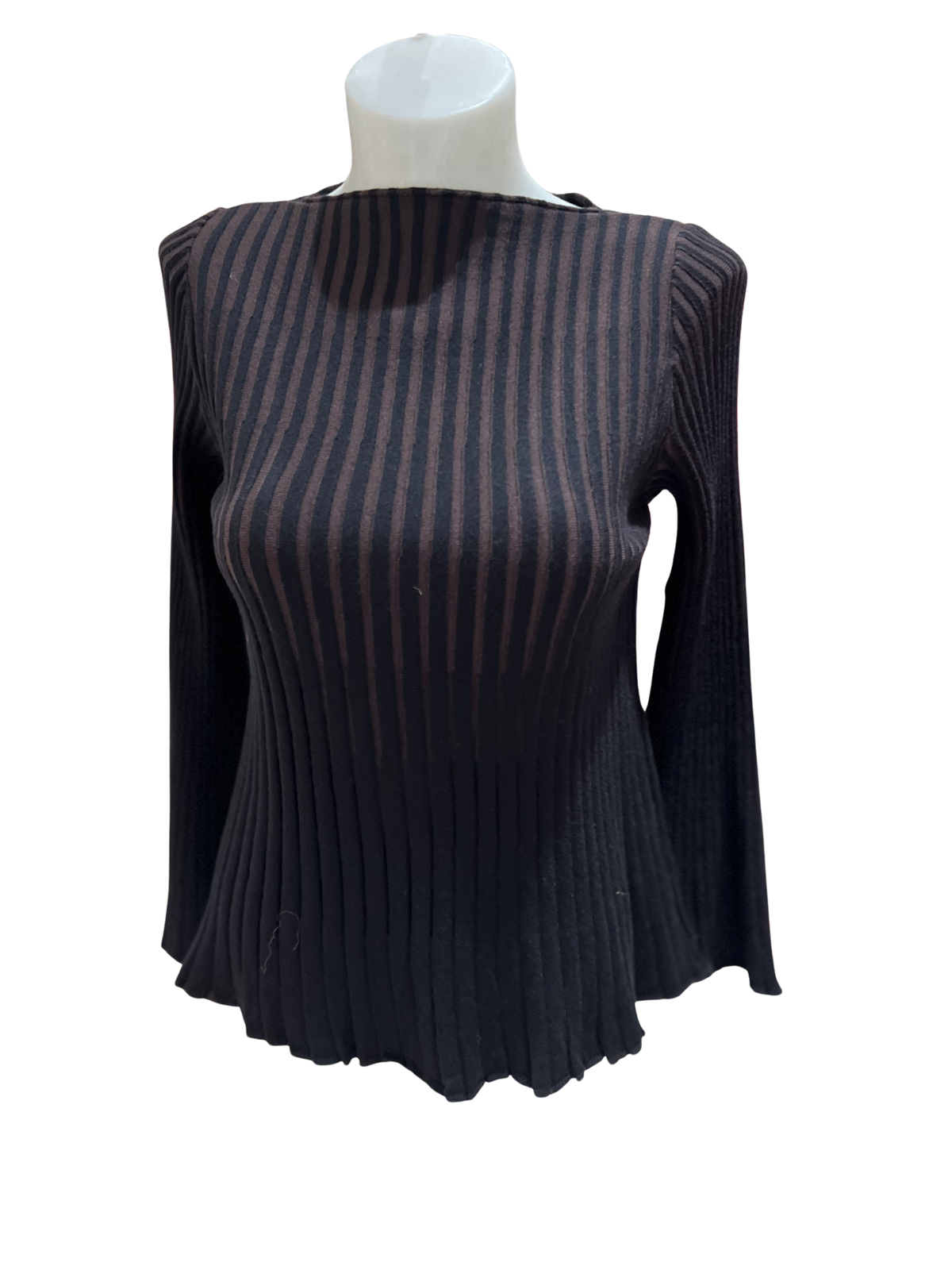 Ozai N Ku Flared Ribbed Knit