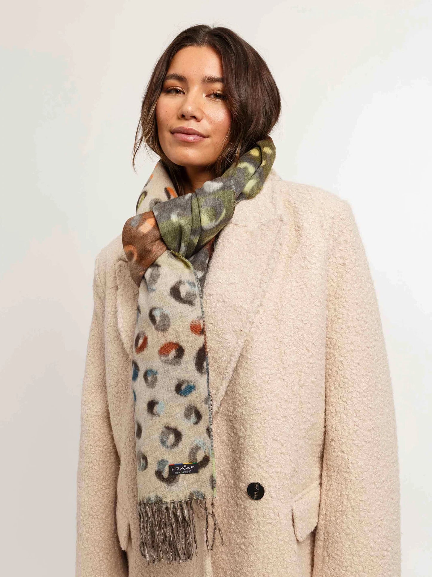 Fraas Double-face Cashmink scarf with Colorful Leopard Pattern