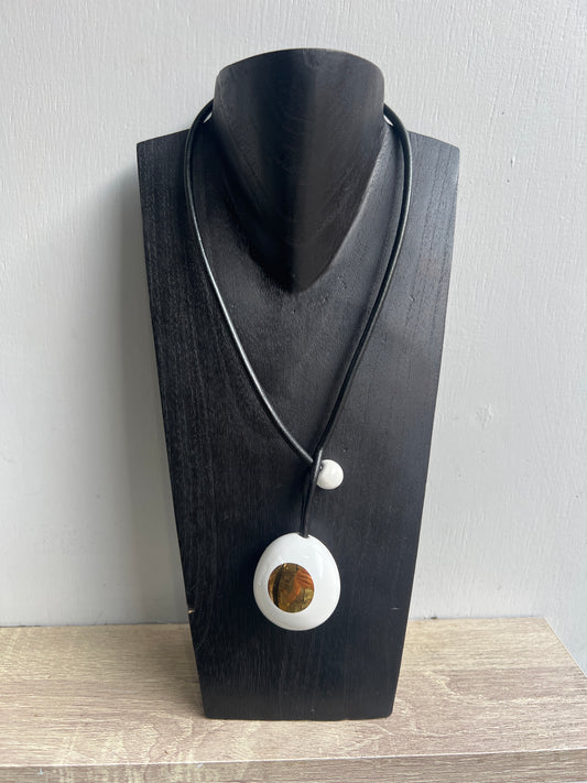 Gevole Marbled Colour Necklace