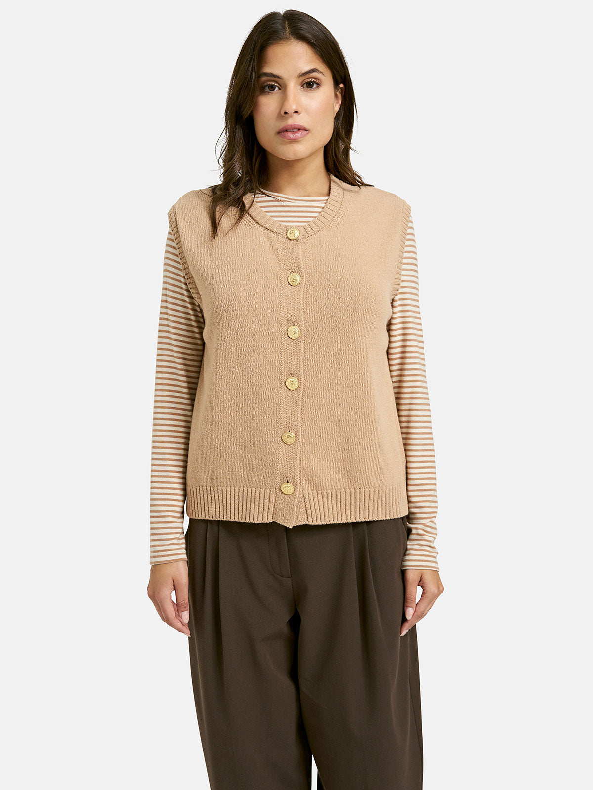 Smith & Soul Knit Round Neck Vest