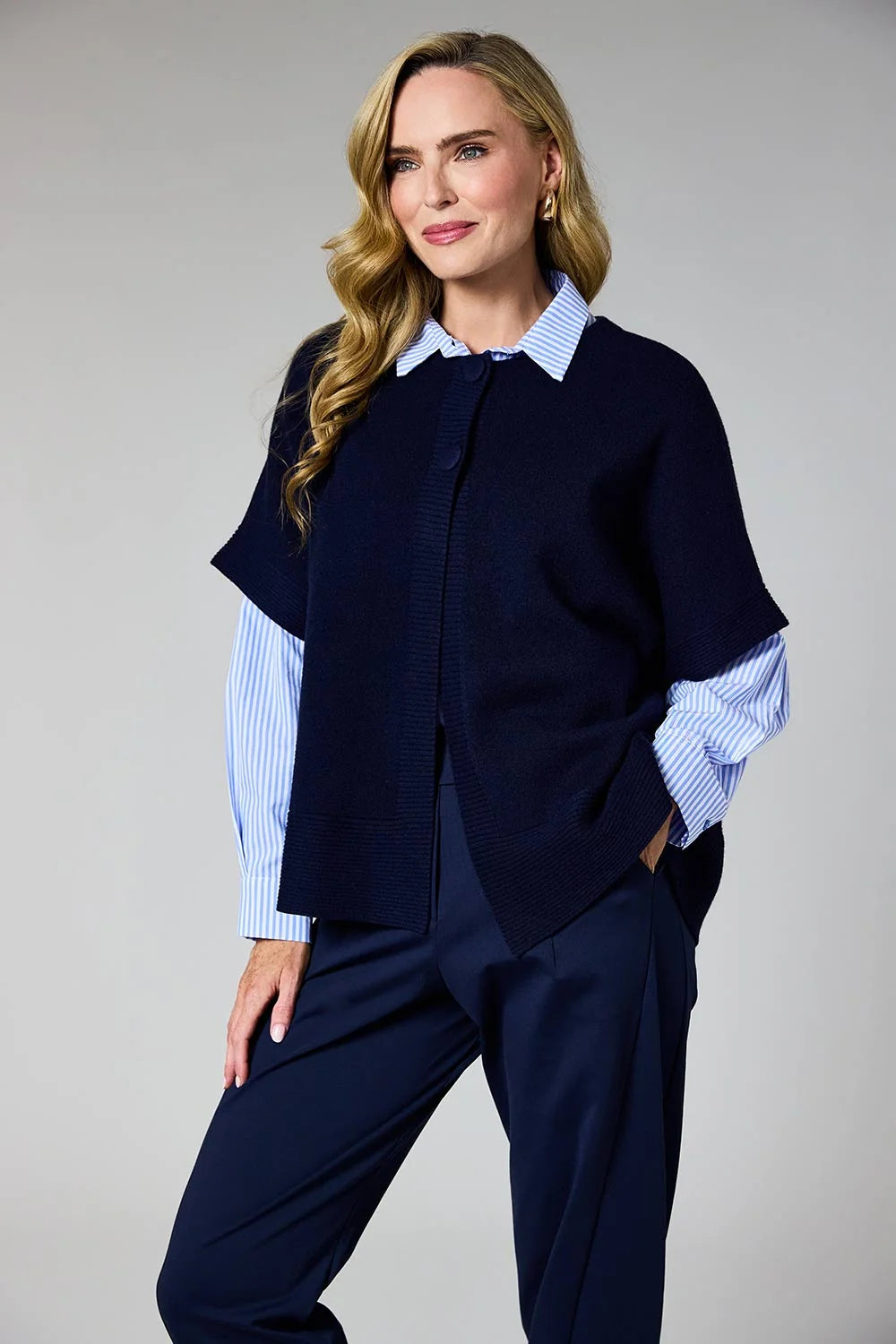 Deck by Decollage Sleeveless Cardigan