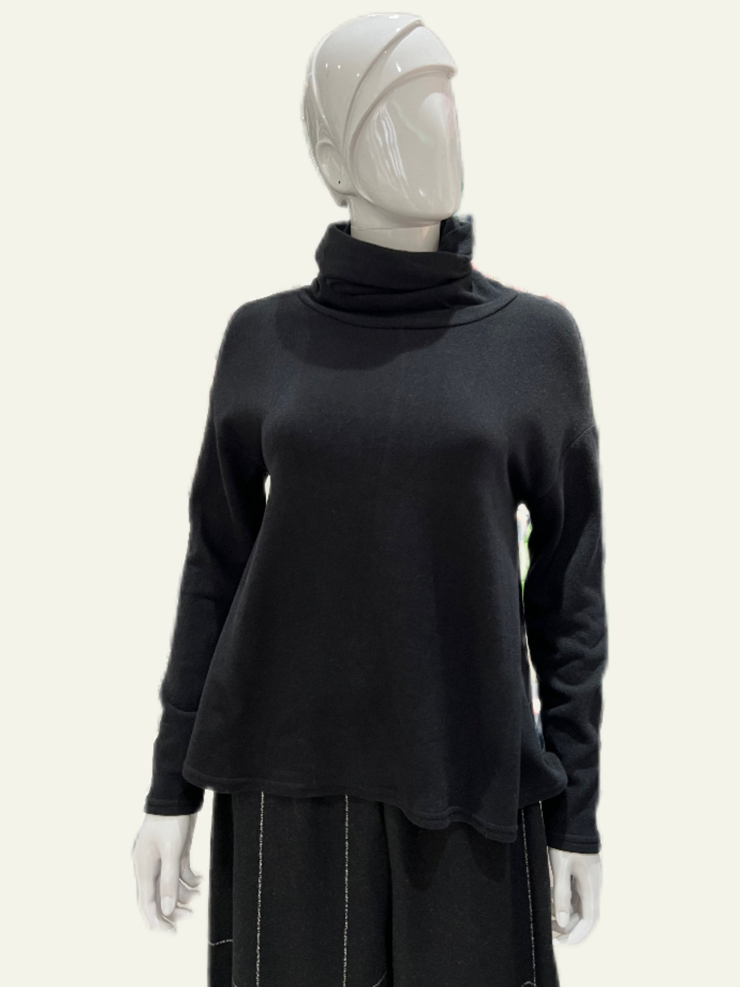 Neirami Black Turtleneck