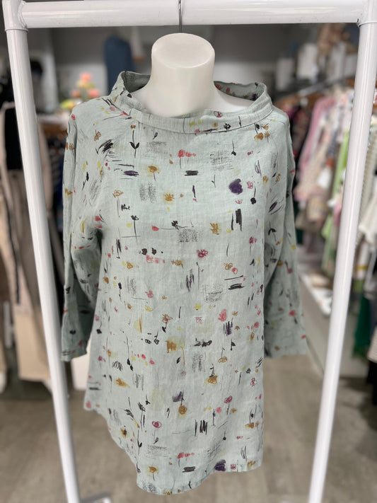 Cut Loose Light Grey Pattern Top