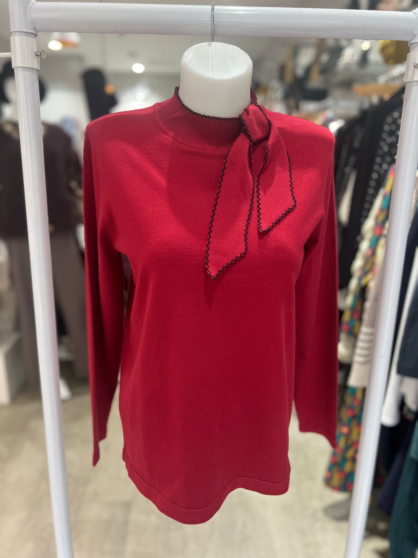 Sunday Neck Tie Jumper