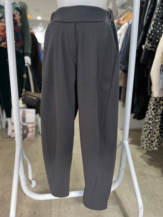Deck by Decollage Herringbone Trousers