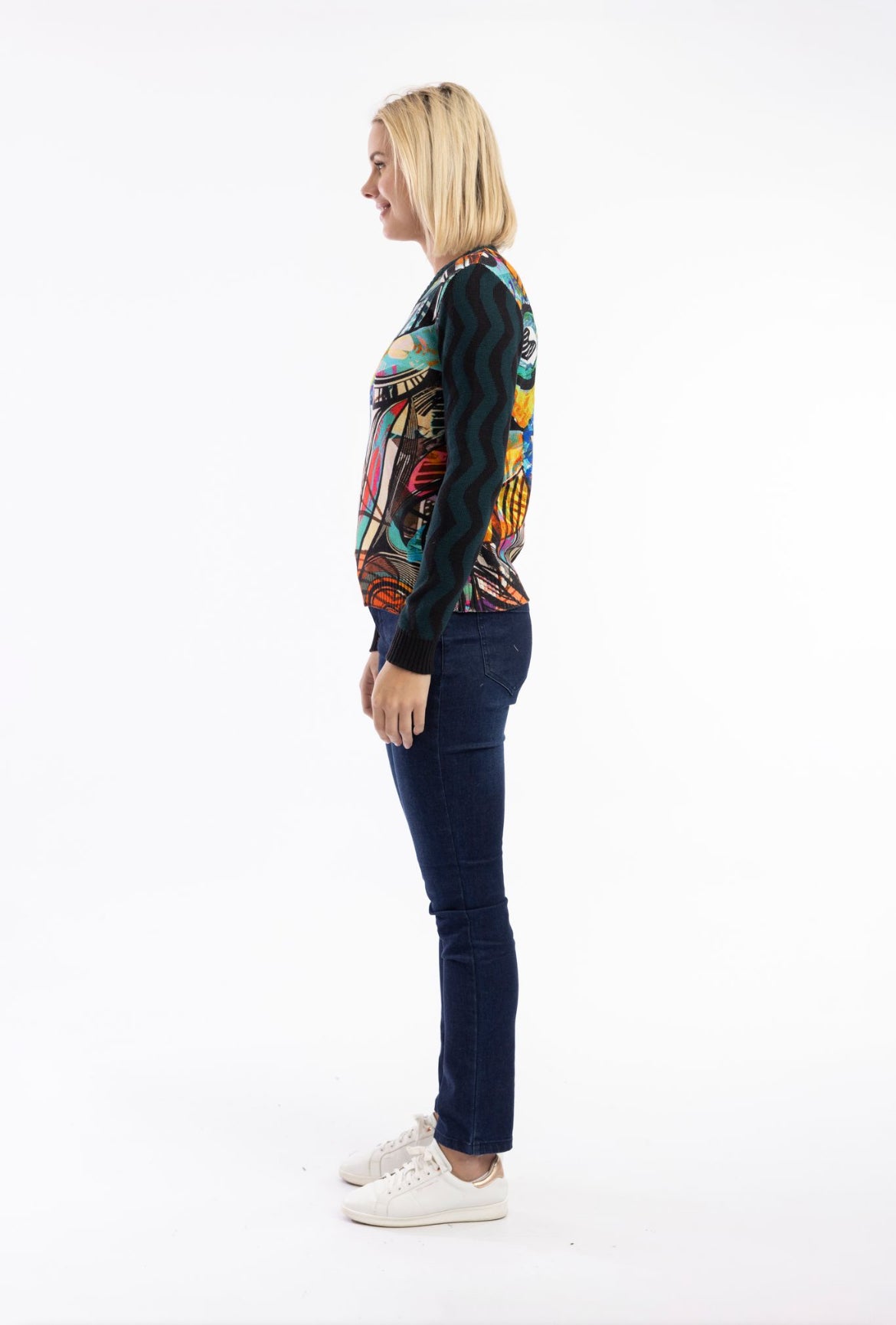 Orientique Digital V-Neck Knit Top