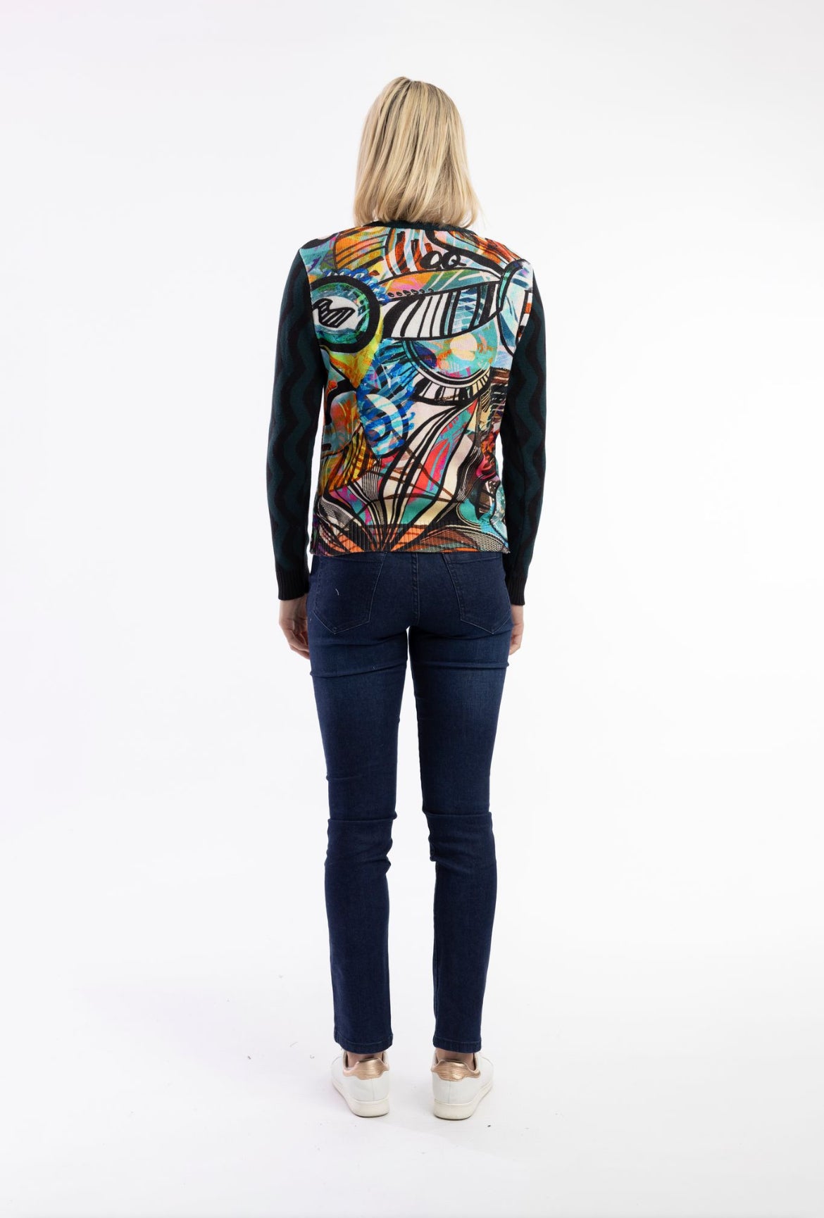 Orientique Digital V-Neck Knit Top