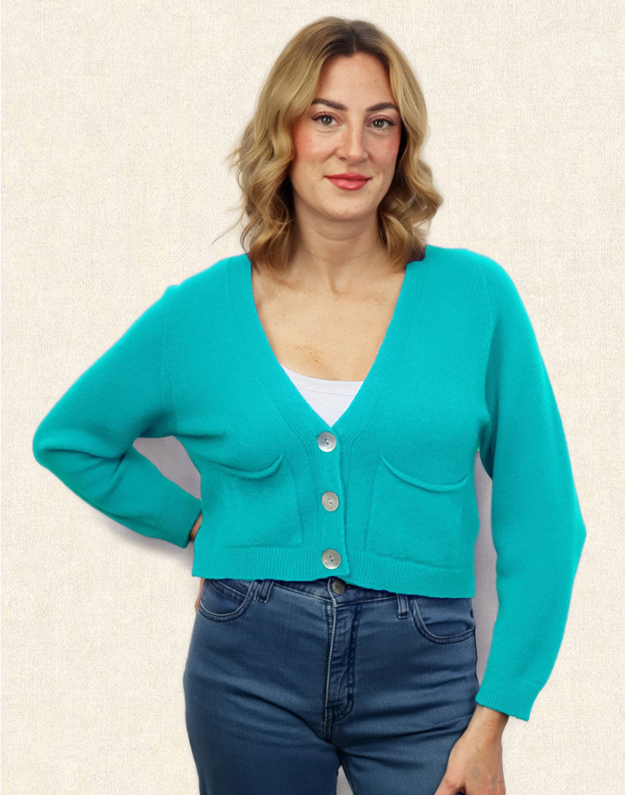 Amazing Woman O/S Pookie Cropped Cardigan