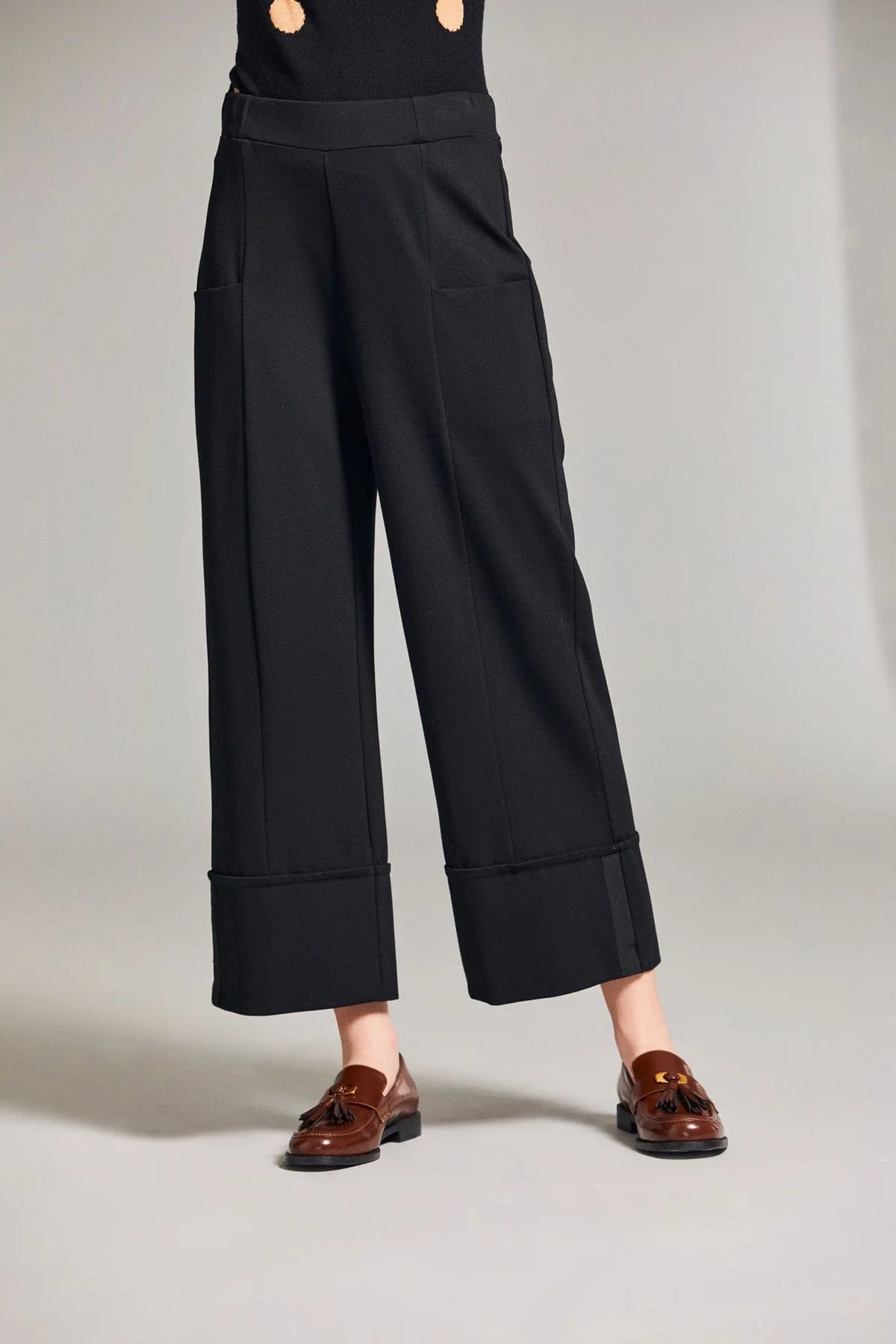 Peruzzi Wide Leg Cropped Trousers