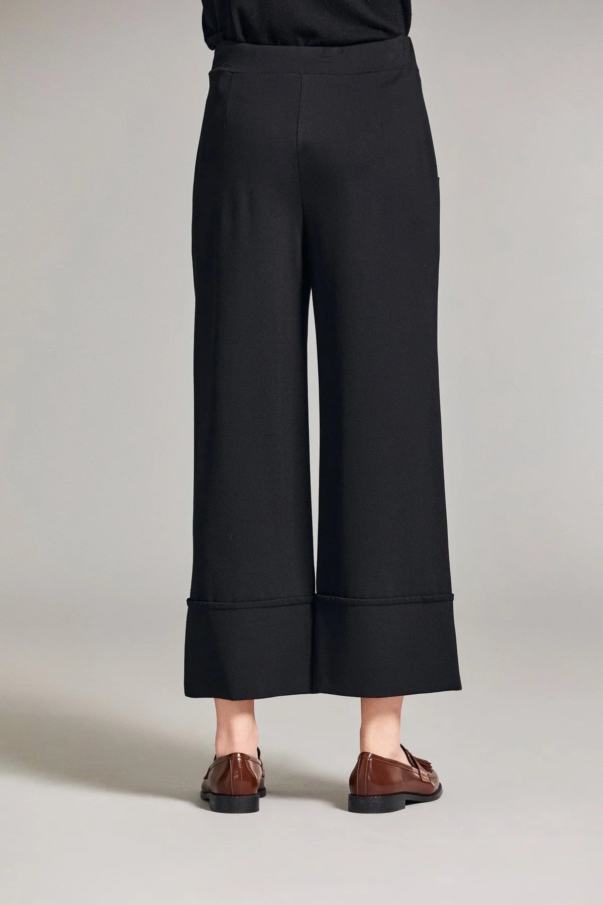 Peruzzi Wide Leg Cropped Trousers