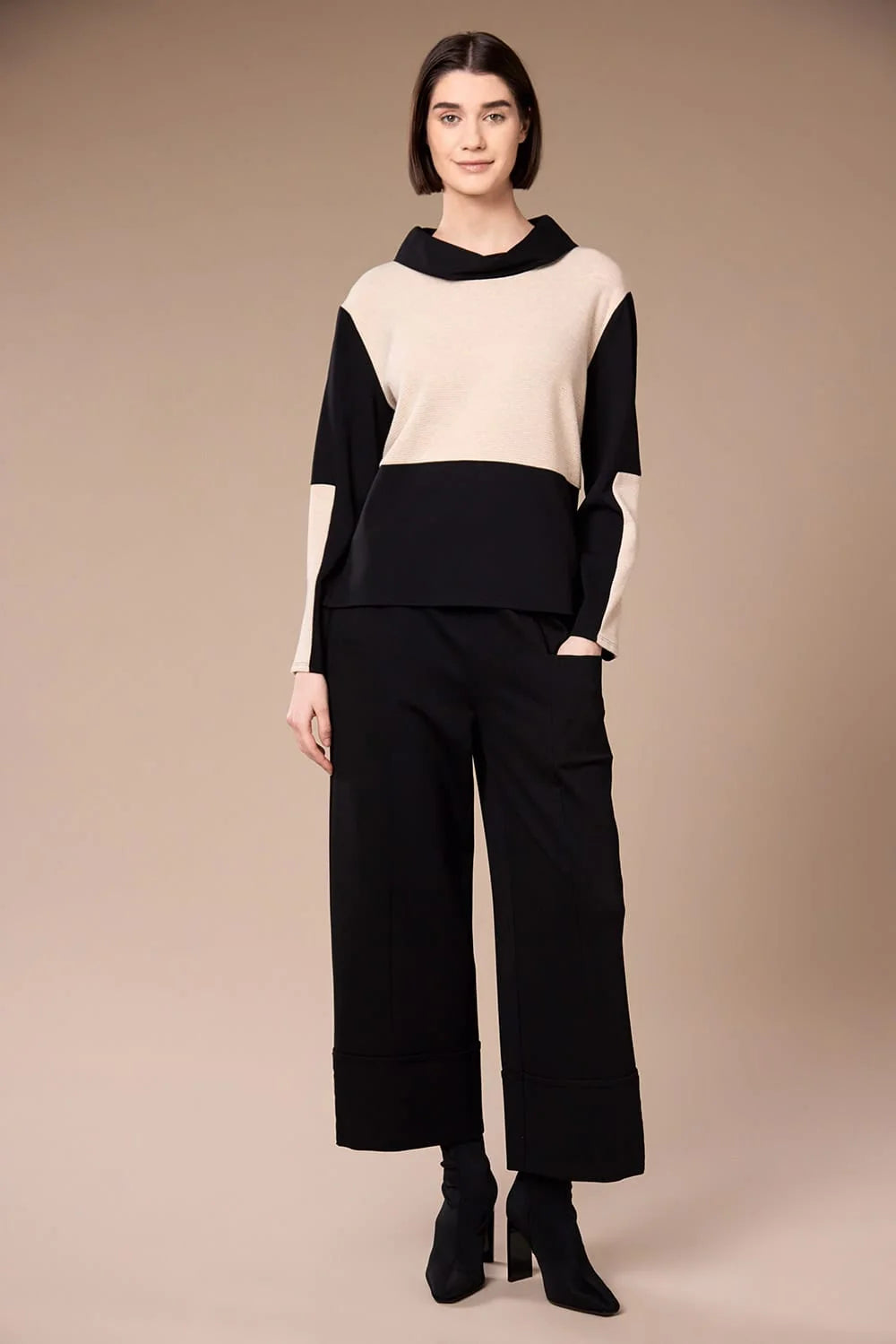 Peruzzi Wide Turn Up Trousers