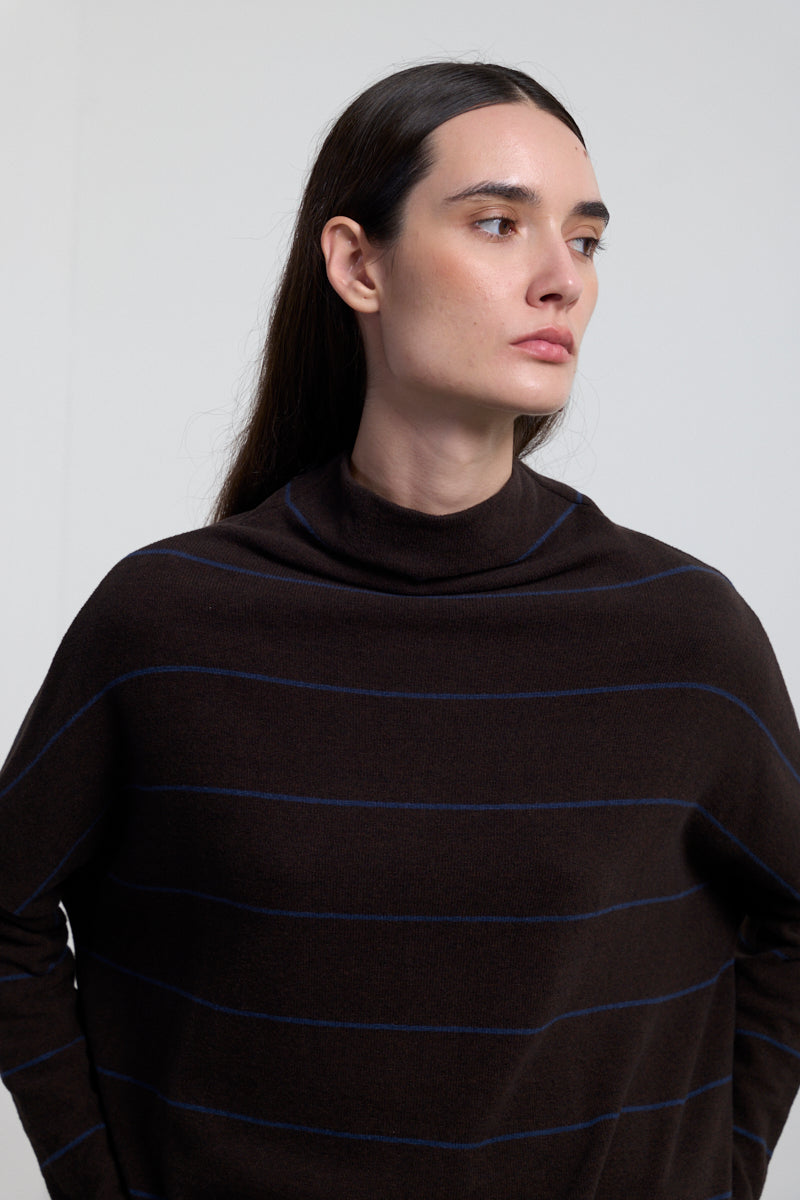Neirami High Neck Soft Knit Pullover