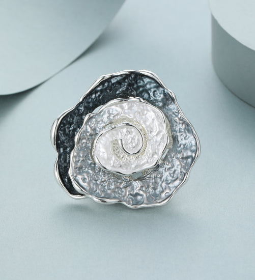 Gracee Jewellery Magnetic Brooch