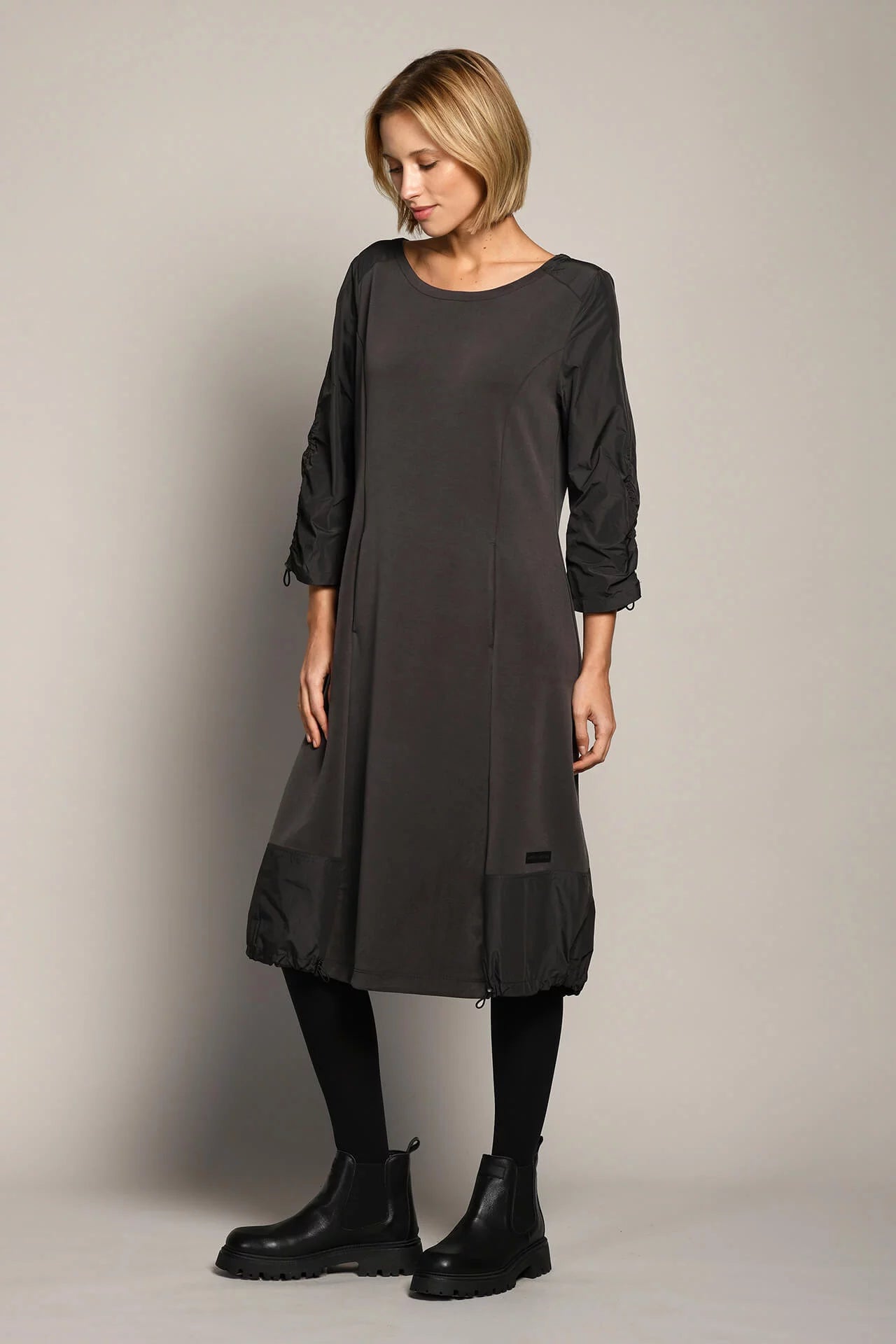 Amber & Moon Long Dress