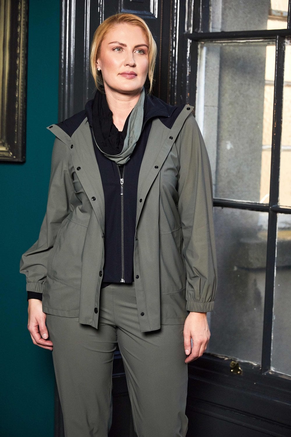 ORA Hooded Jacket with Contrast Lining