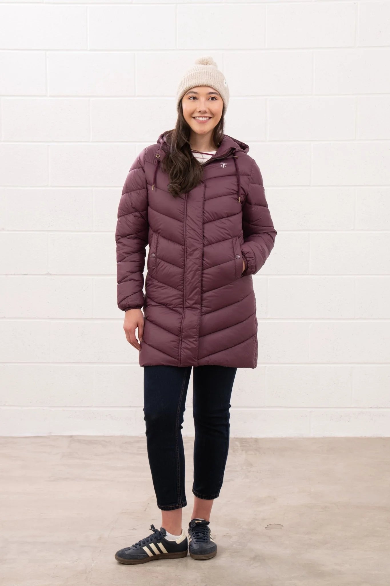 Lighthouse Laurel Coat