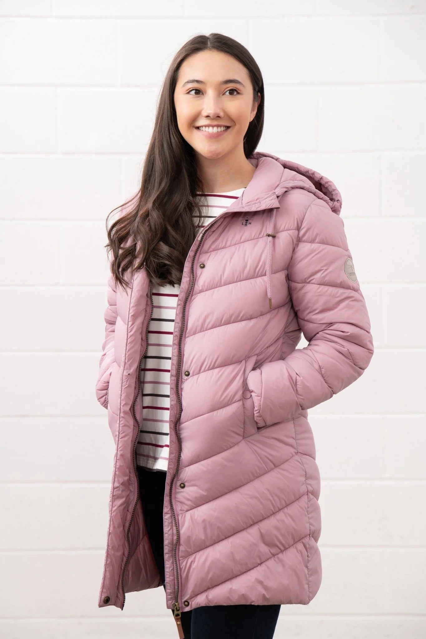Lighthouse Laurel Coat